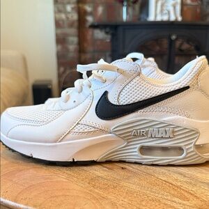 Nike Womens Air Max White and Black Sneakers